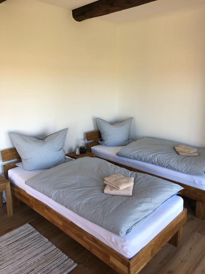 Altes Backhaus Bauernhof Vogel Apartment Rohrsen